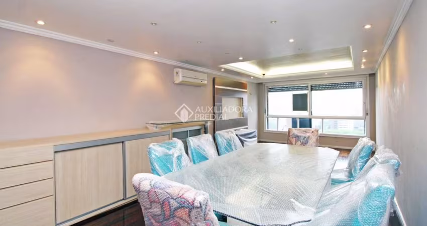 Apartamento com 3 quartos para alugar na Rua Quintino Bocaiúva, 1234, Floresta, Porto Alegre