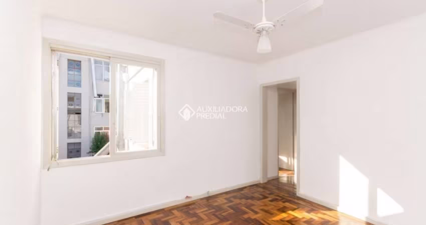 Apartamento com 2 quartos à venda na Avenida Brasil, 1471, Navegantes, Porto Alegre