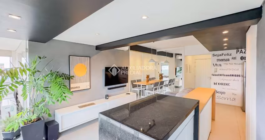 Apartamento com 2 quartos à venda na Rua Mário Antunes da Cunha, 116, Petrópolis, Porto Alegre
