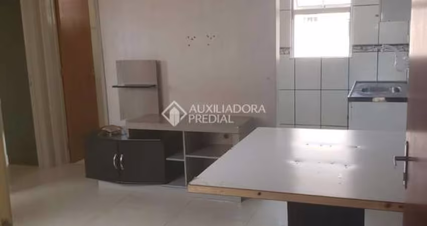Apartamento com 2 quartos à venda na Rua Seis de Novembro, 485, Mário Quintana, Porto Alegre