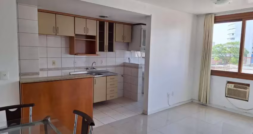 Apartamento com 2 quartos para alugar na Rua Roque Calage, 779, Passo da Areia, Porto Alegre