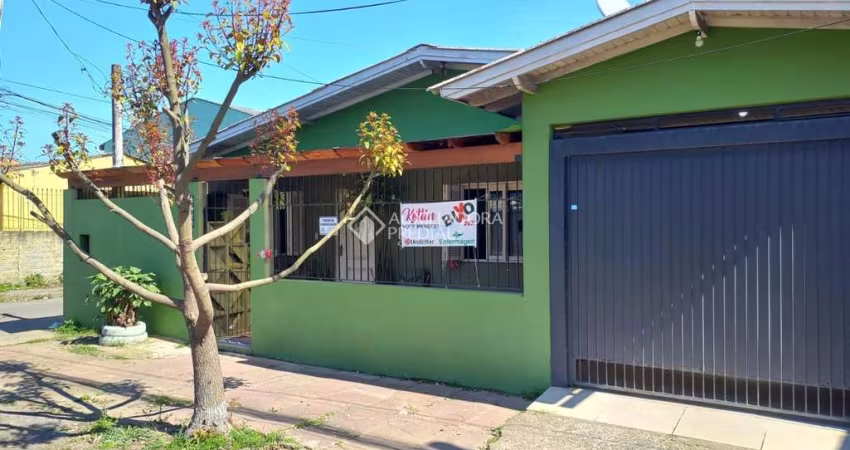 Casa com 2 quartos à venda na Avenida Vinte e Um de Abril, 1600, Sarandi, Porto Alegre