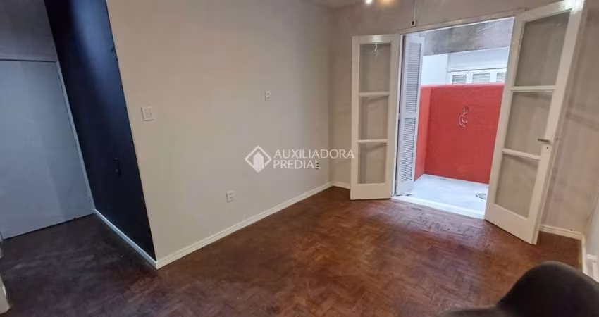 Apartamento com 1 quarto à venda na Avenida Cristóvão Colombo, 121, Independência, Porto Alegre