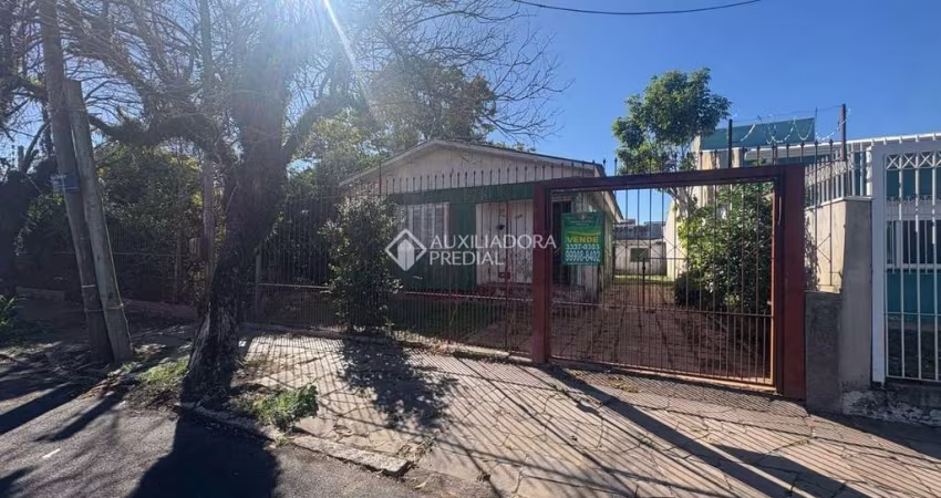 Terreno à venda na Rua Oliveira Lopes, 795, Sarandi, Porto Alegre