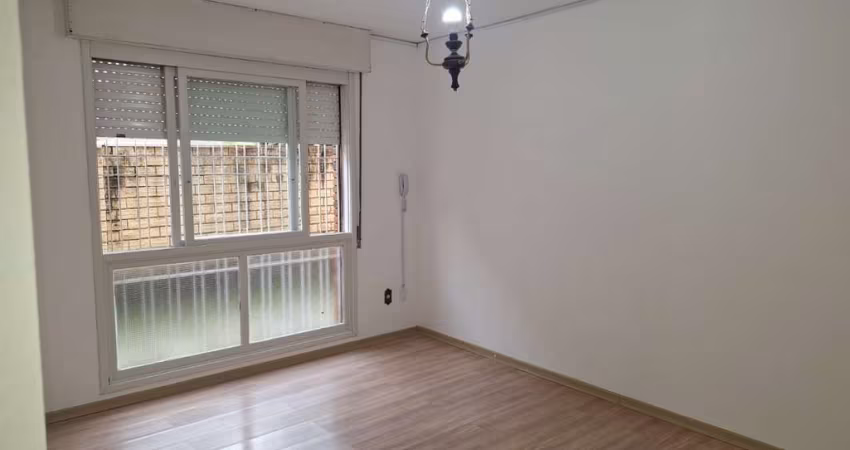 Apartamento com 2 quartos para alugar na Rua Umbú, 297, Passo da Areia, Porto Alegre