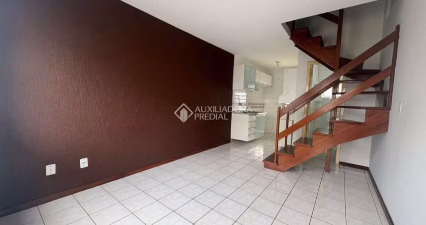 Casa em condomínio fechado com 2 quartos à venda na Rua Ney da Gama Ahrends, 219, Morro Santana, Porto Alegre