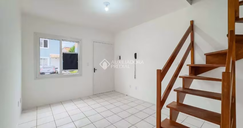 Casa em condomínio fechado com 2 quartos à venda na Rua Ney da Gama Ahrends, 219, Morro Santana, Porto Alegre