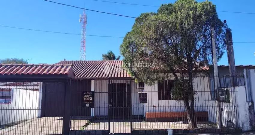 Casa com 3 quartos à venda na Avenida Salvador Leão, 560, Sarandi, Porto Alegre