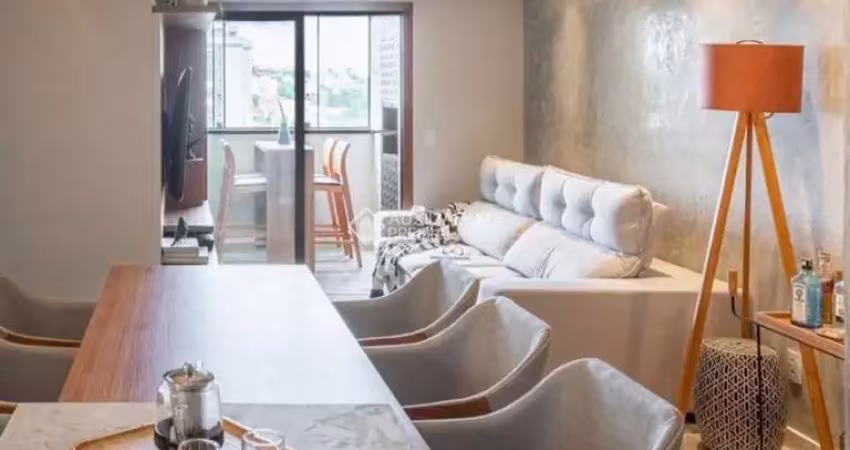 Apartamento com 2 quartos para alugar na Rua Itapitocaí, 60, Cristal, Porto Alegre