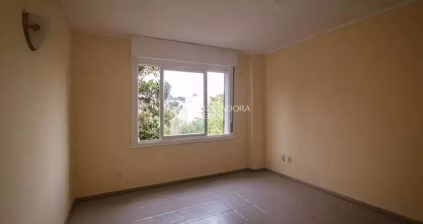 Apartamento com 3 quartos para alugar na Avenida Niterói, 90, Medianeira, Porto Alegre