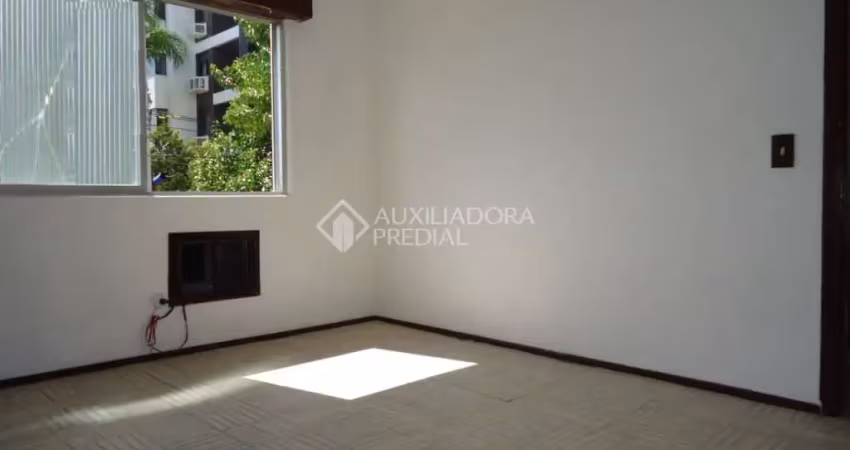 Apartamento com 2 quartos à venda na Rua Lasar Segall, 530, São Sebastião, Porto Alegre
