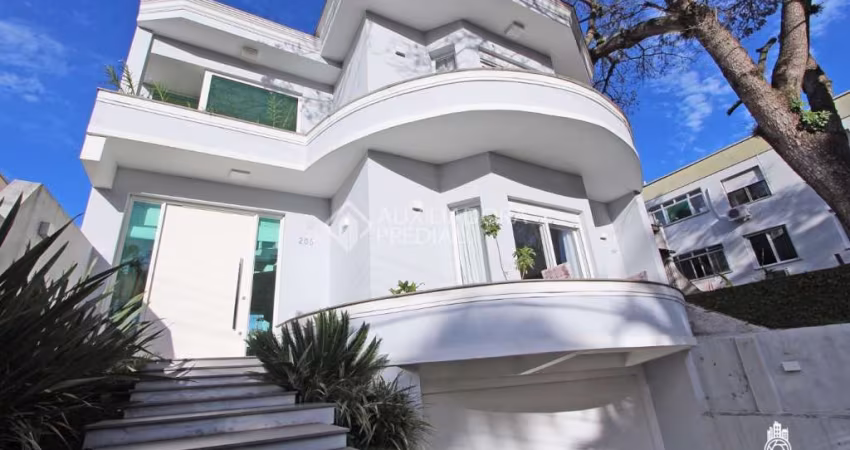 Casa com 3 quartos à venda na Rua Walt Disney, 205, São Sebastião, Porto Alegre