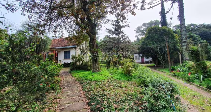 Casa com 3 quartos à venda na Travessa Pedra Redonda, 474, Jardim Isabel, Porto Alegre