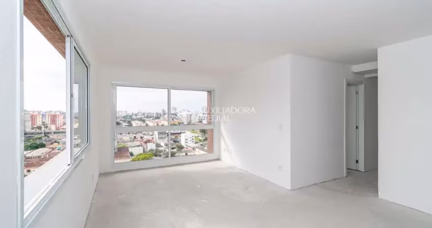 Apartamento com 3 quartos à venda na Rua Roque Calage, 247, Passo da Areia, Porto Alegre