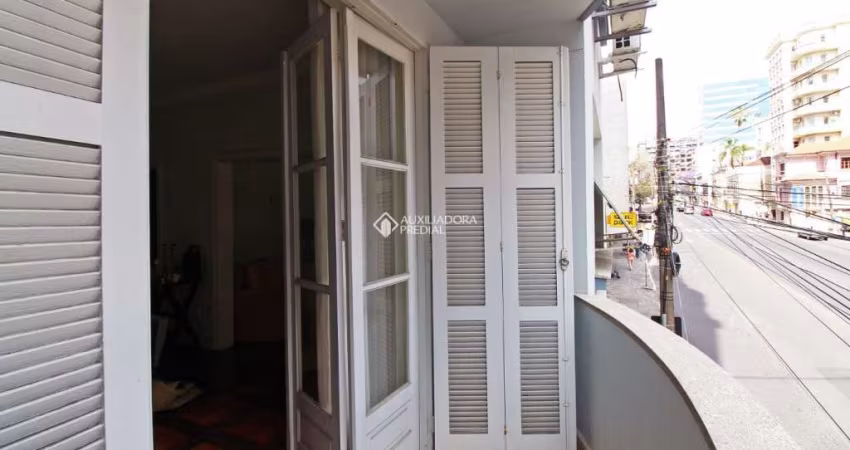 Apartamento com 3 quartos à venda na Avenida Independência, 742, Independência, Porto Alegre