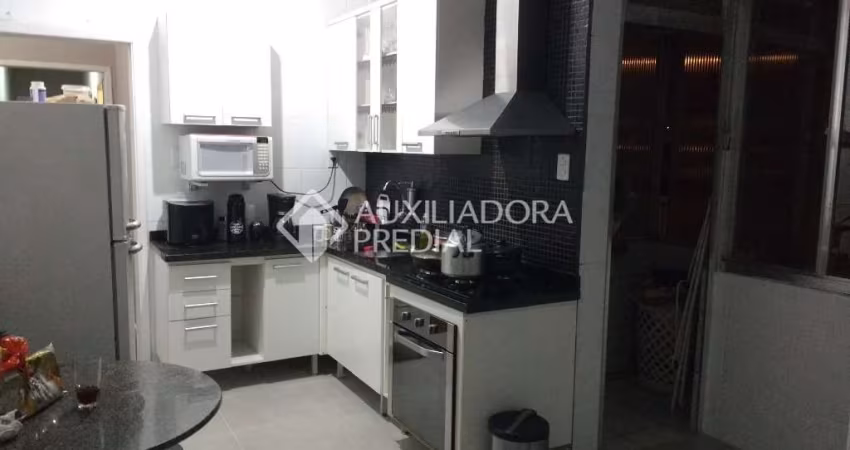 Apartamento com 3 quartos à venda na Avenida Protásio Alves, 507, Rio Branco, Porto Alegre