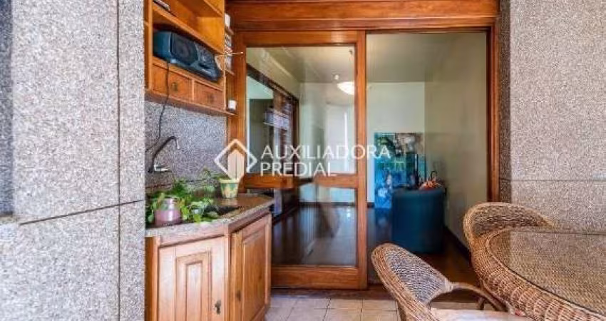 Apartamento com 3 quartos à venda na Rua Liberdade, 432, Rio Branco, Porto Alegre