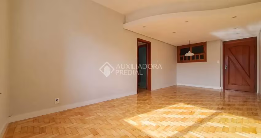 Apartamento com 3 quartos à venda na Rua Coronel Genuino, 449, Centro Histórico, Porto Alegre