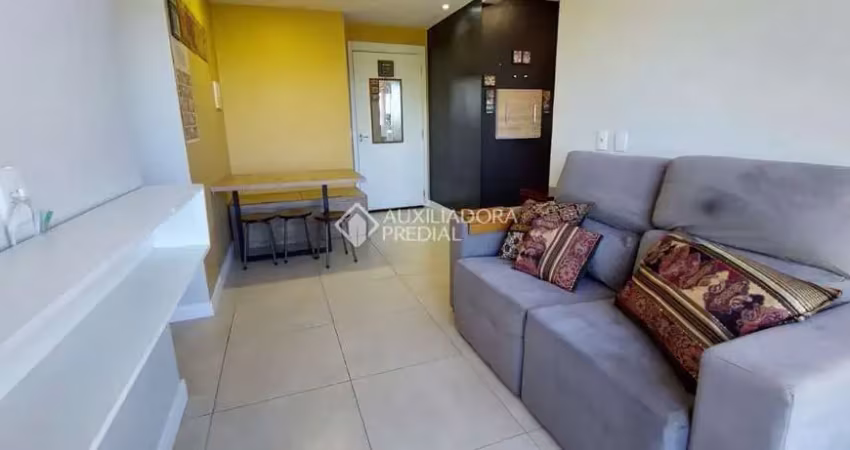 Apartamento com 2 quartos à venda na Rua Waldemar Pinheiro Cantergi, 80, Sarandi, Porto Alegre