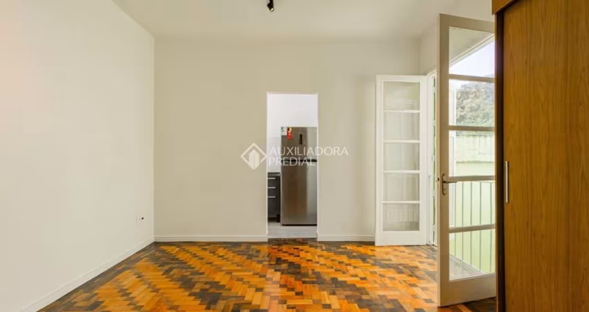 Apartamento com 1 quarto à venda na Avenida Cristóvão Colombo, 2580, Floresta, Porto Alegre