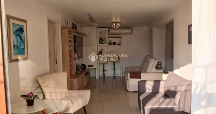 Apartamento com 3 quartos à venda na Avenida Panamericana, 286, Jardim Lindóia, Porto Alegre