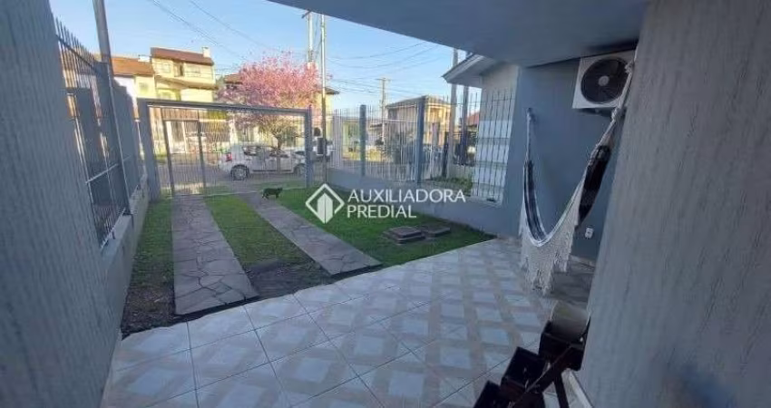 Casa em condomínio fechado com 3 quartos à venda na Rua Doutor Hermes Pacheco, 923, Vila Operária, Porto Alegre