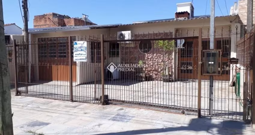 Casa com 3 quartos à venda na Acesso Bonar Figueiro, 2284, Restinga, Porto Alegre