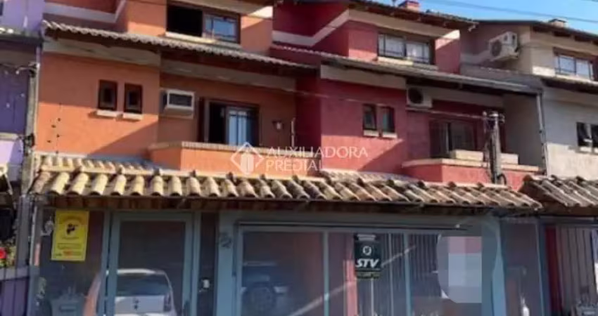 Casa com 3 quartos à venda na Rua Breno Martins, 72, Ipanema, Porto Alegre