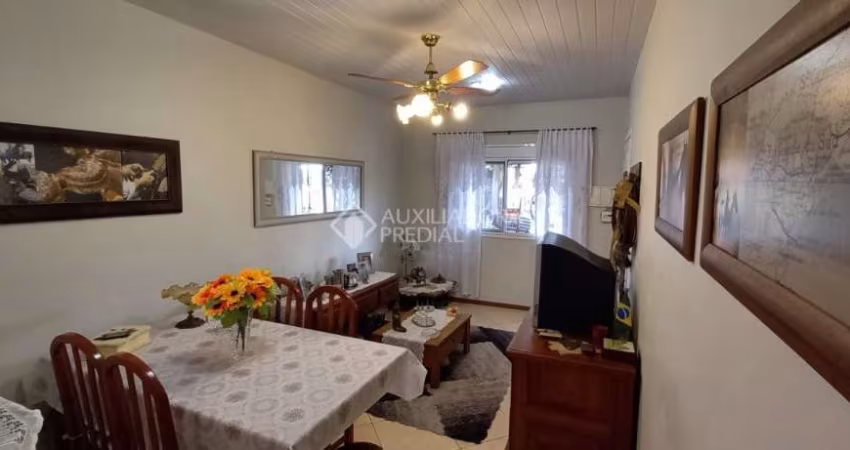 Casa com 2 quartos à venda na Estrada Costa Gama, 5061, Hípica, Porto Alegre