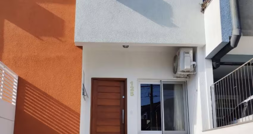 Casa com 3 quartos à venda na Rua Angico, 125, Hípica, Porto Alegre