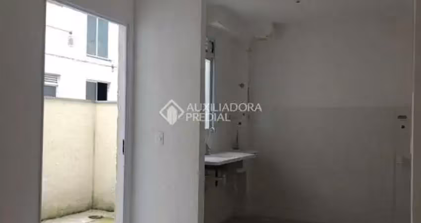 Apartamento com 2 quartos à venda na Sete MIL E Oito, 300, Restinga, Porto Alegre