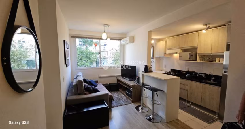 Apartamento com 2 quartos à venda na Rua Coronel Massot, 1229, Cristal, Porto Alegre