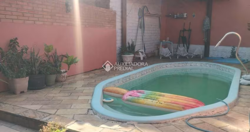 Casa com 4 quartos à venda na Rua Luiz Maestri, 49, Serraria, Porto Alegre