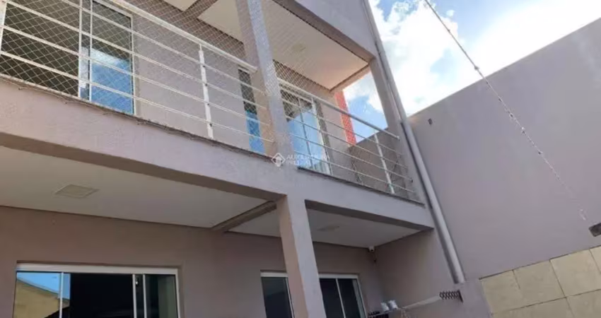 Casa em condomínio fechado com 3 quartos para alugar na Rua Álamo, 69, Hípica, Porto Alegre