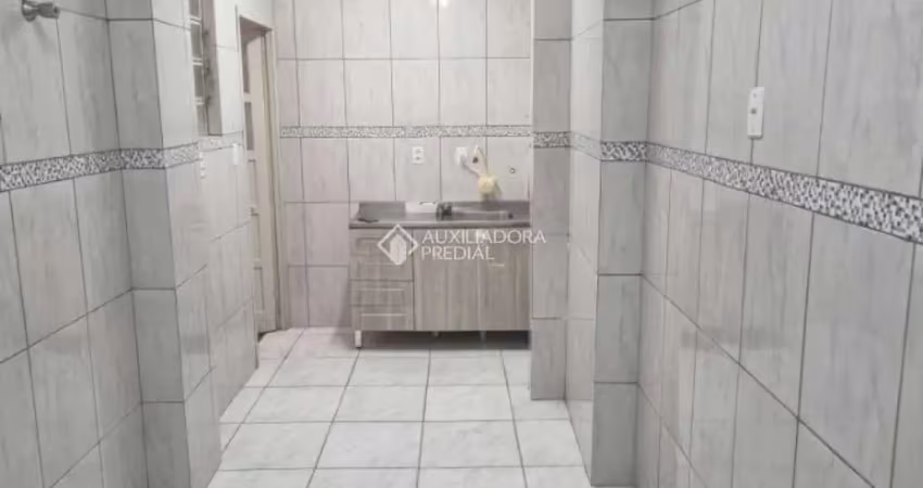 Apartamento com 2 quartos à venda na Rua Umbú, 1540, Passo da Areia, Porto Alegre