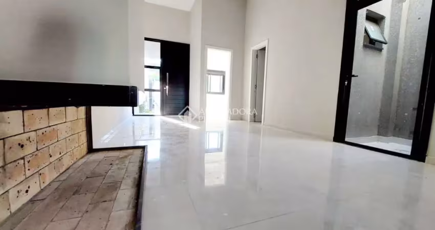 Casa com 2 quartos à venda na Rua Hilário Gonçalves Pinha, 130, Hípica, Porto Alegre