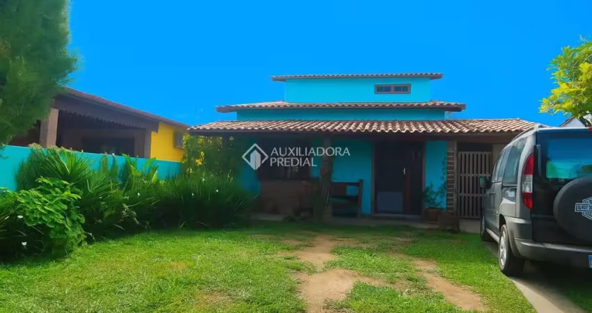 Casa com 3 quartos à venda na Estrada da Ponta Grossa, 244, Ponta Grossa, Porto Alegre