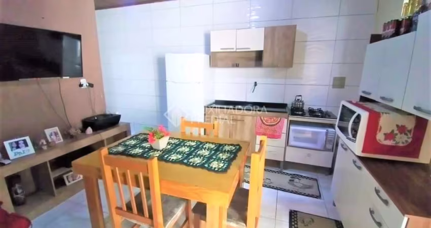 Casa em condomínio fechado com 2 quartos à venda na Rua Elvira Dendena, 543, Hípica, Porto Alegre
