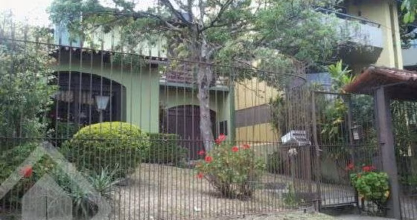 Casa em condomínio fechado com 4 quartos à venda na Rua Comandai, 560, Cristal, Porto Alegre