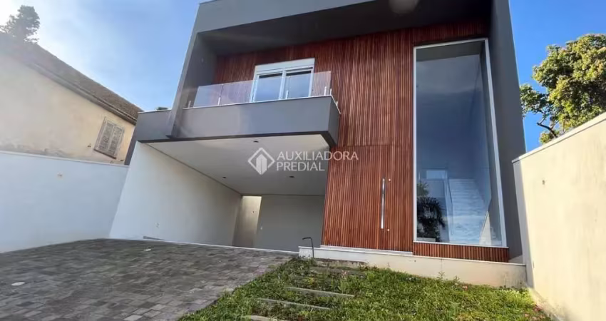 Casa com 3 quartos à venda na Rua Cariri, 312, Jardim Mauá, Novo Hamburgo