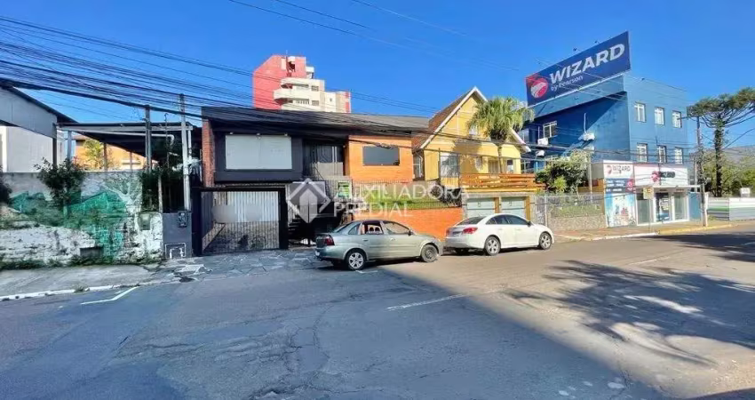 Casa com 3 quartos à venda na Rua Bento Gonçalves, 1979, Centro, Novo Hamburgo