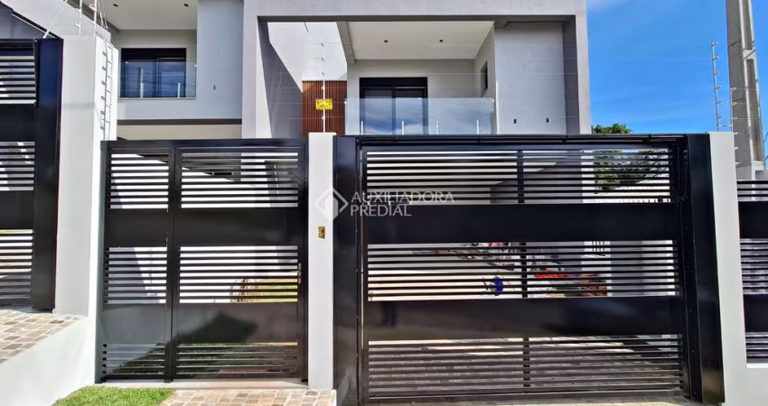 Casa com 3 quartos à venda na Rua Gustavo Leopoldo Feltes, 491, Centro, Novo Hamburgo