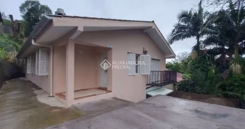 Casa com 3 quartos à venda na Rua Caxambu, 415, Vila Nova, Novo Hamburgo