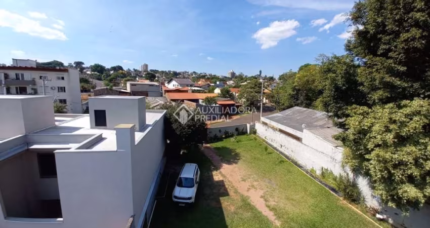 Casa com 3 quartos à venda na Rua Flores da Cunha, 687, Pátria Nova, Novo Hamburgo