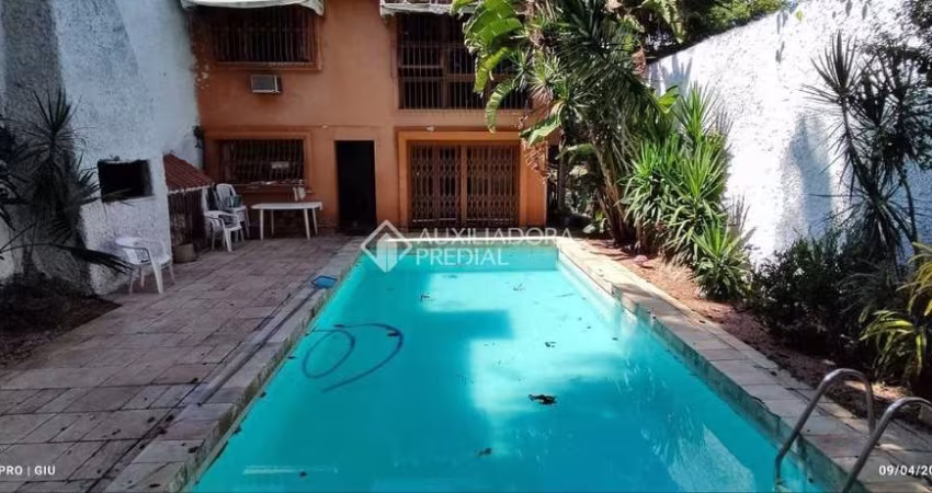 Casa com 3 quartos à venda na Rua Aparados da Serra, 220, Jardim Mauá, Novo Hamburgo