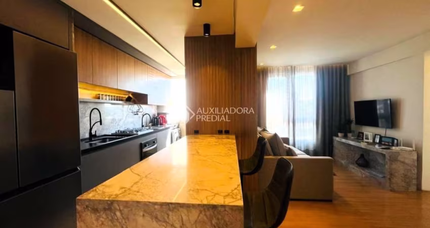 Apartamento com 2 quartos à venda na Avenida Primeiro de Março, 1758, Pátria Nova, Novo Hamburgo