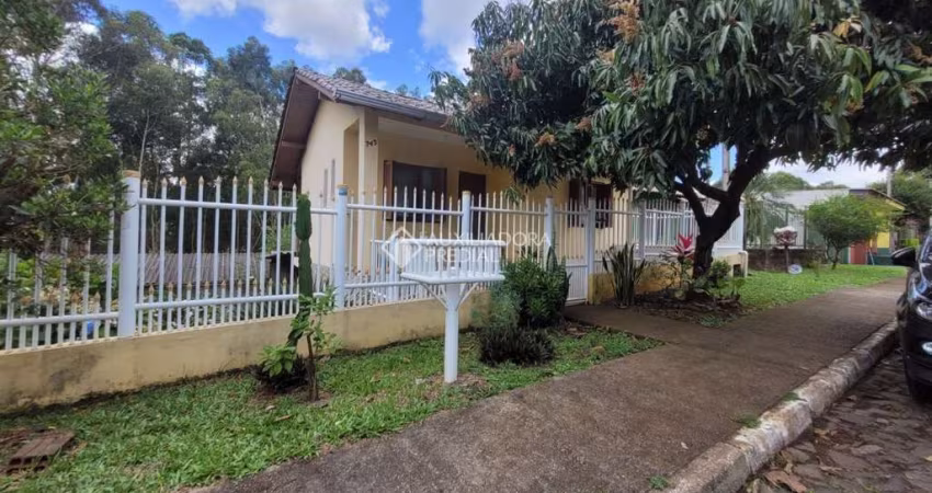 Casa com 2 quartos à venda na Rua dos Alpes, 745, Sol Nascente, Estância Velha