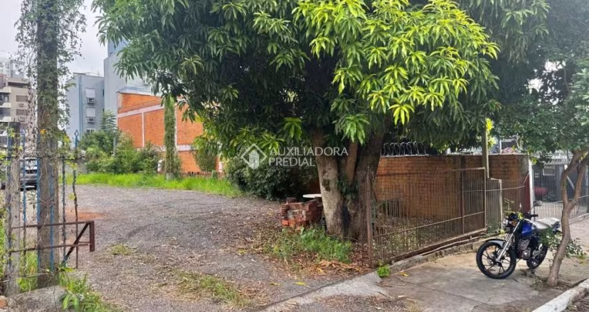 Terreno à venda na Noel Rosa, 54, Pátria Nova, Novo Hamburgo