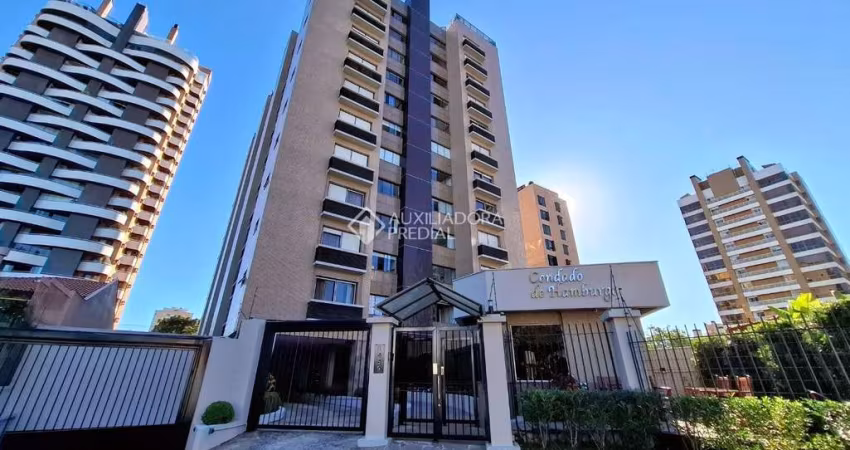 Apartamento com 3 quartos à venda na Avenida Doutor Maurício Cardoso, 1555, Centro, Novo Hamburgo