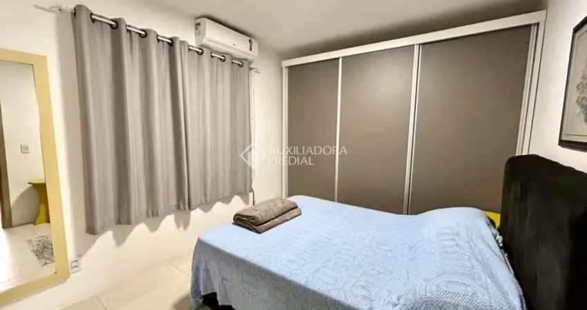 Apartamento com 2 quartos à venda na Rua Júlio Birck, 650, Vila Nova, Novo Hamburgo